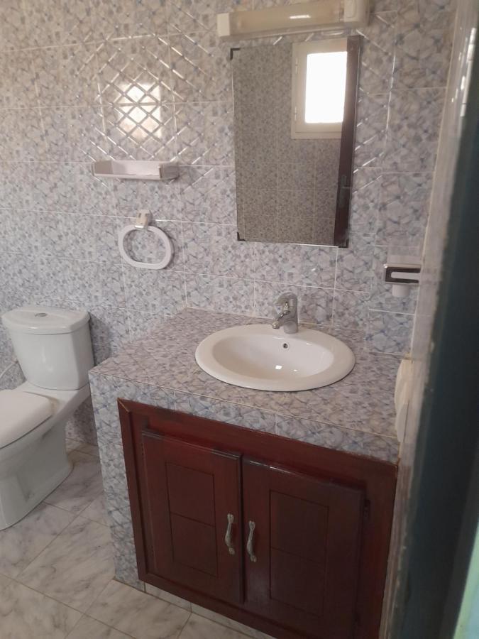 Maison D Hote La Dore Du Senegal Bas-De - Villa Somone Εξωτερικό φωτογραφία